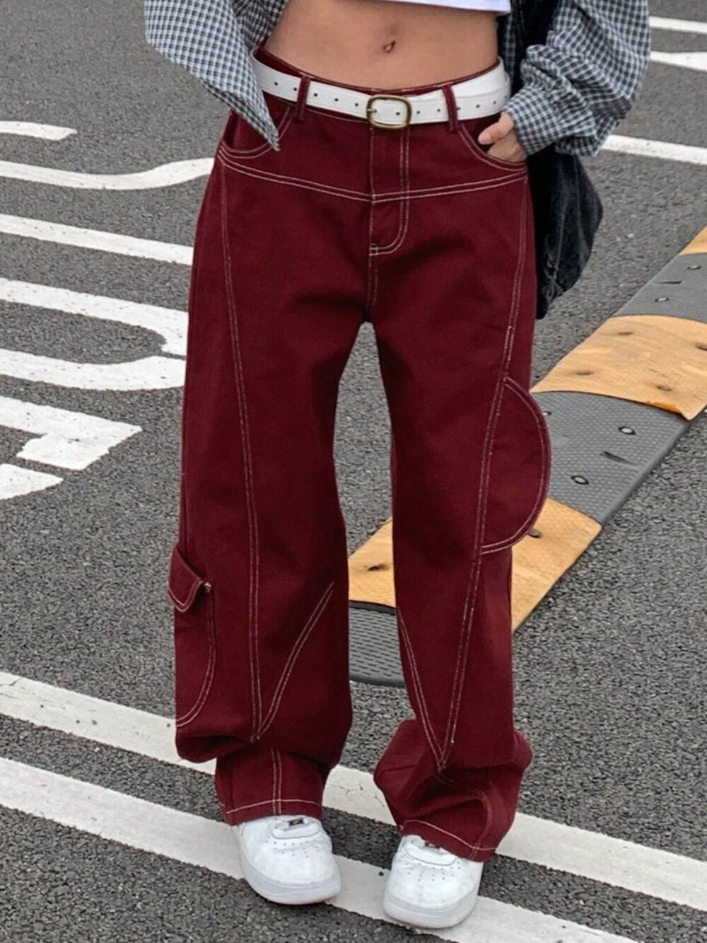Burgundy Casual Women's Loose Fit Cargo Jeans Y2k - Picture 3 of 10